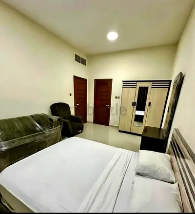 Fully Furnished Master Bedroom for Family or Couples (All include)