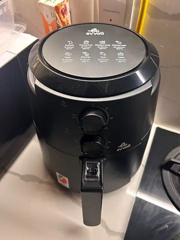 Used once, Evvoli, 4L Cosori-style Air Fryer - Black, immaculate Condition with warranty