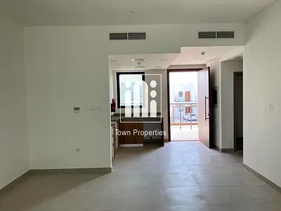 Prime Location |1BR W Balcony APT | Great Features |