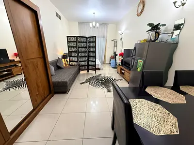 Studio type big room for rent - Bur Dubai 3,800