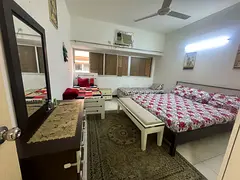 Bed space neat and clean atmosphere for females