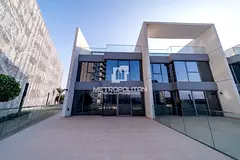 Luxury Townhome | Lagoon View | Spacious Layout