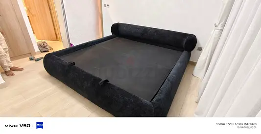 Low-profile Upholstered Platform Bed Frame with Rolled Headboard (Black)