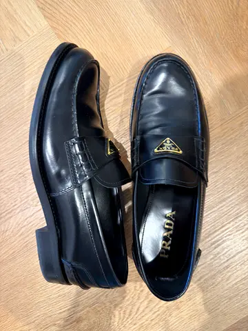 Men’s authentic prada shoes