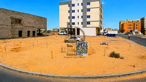 🏢 Prime Investment Opportunity – Corner Mixed-Use Land for Sale A premium corner plot for resid