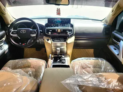 صورة 16 لـ 2009 Toyota LAND CRUISER