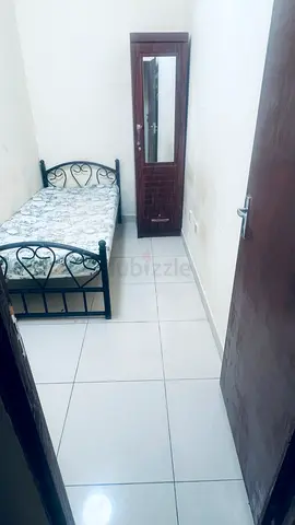 Partition room available in AL Qusais 1 Near Emirates driving institute