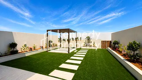Flexible Payment | Vacant | Landscaped Garden