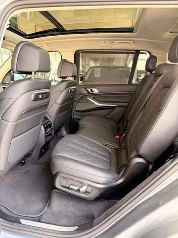 BMW X7 xDrive40i, миниатюра 8
