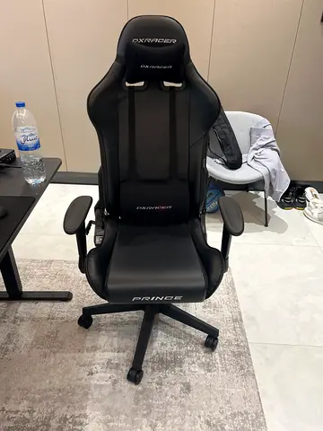 DXRacer Gaming Chair - Black, Good Condition