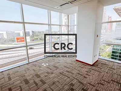 GOLF COURSE VIEW | GRADE A BUILDING | FITTED UNIT