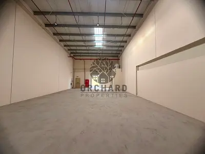 GOOD LOCATION-READY TO MOVE-OFFICE-PANTRY