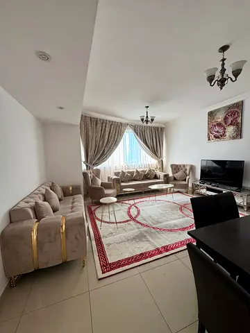 Available today, two rooms, a hall, two bathrooms, a second view, fully furnished with hotel furniture