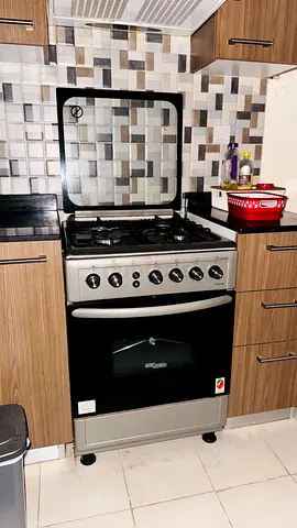 Gas Stove 4 burner + Grill Super General