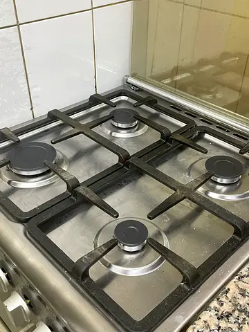 URGENT SALE – GAS STOVE