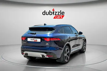 صورة 5 لـ 2017 Jaguar F-PACE