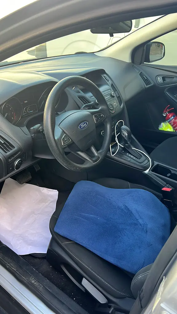 Ford Focus 2018 — photo 1 of 6