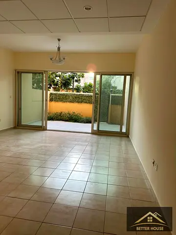 * تاون هاوس بغرفتي نوم