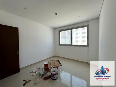 Second tenant – The most beautiful and best-priced one-Bhk in Al Khan, featuring central air conditioning and gas, and windows with an open view.