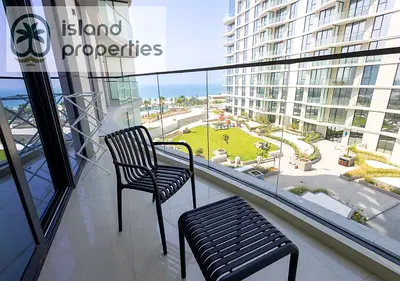 Coastal Retreat – Sea View 1BR || Near Private Beach
