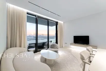 CREEK VIEW | SPACIOUS LAYOUT | FREE 2 MONTHS RENT