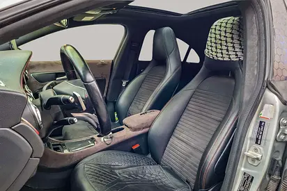 صورة 11 لـ 2015 Mercedes-BENZ CLA