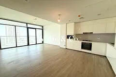 High end | Luxury Waterfront | Creek views