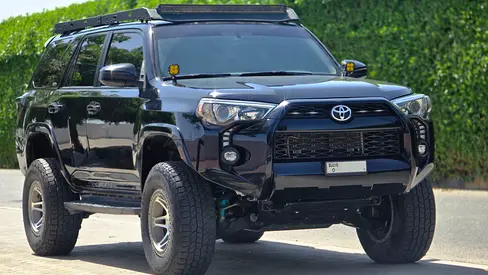 2018 Toyota 4RUNNER — фото 2
