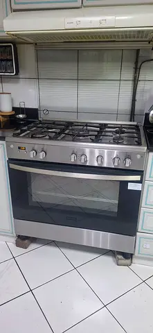 5 Burner Oven