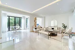 TURNKEY | UPGRADED | EXCELLENT LOCATION