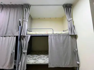 Male and Femal Bedspace in Deira Dubai - Fish Roundabout - Near 2 Metro stations