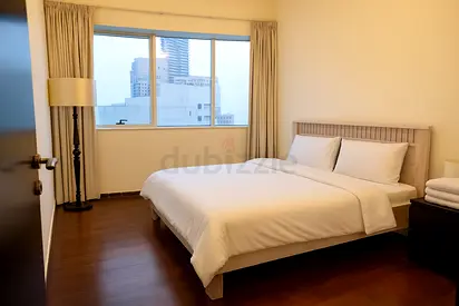 Spacious private room | Direct DMCC Metro station access | Marina View | Available 1st May