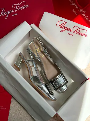 Roger vivier women sandal