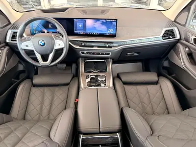 BMW X7 xDrive40i, миниатюра 11