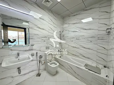 Chiller Free - Ensuite 3 Bedroom - 4 balcony - High Class Amenities