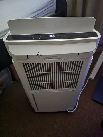 Dehumidifier - good condition, works well
