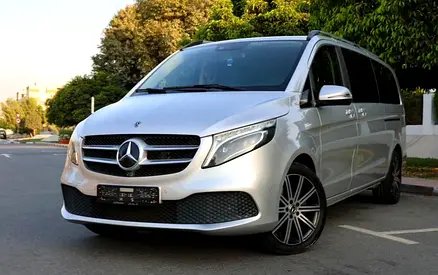 V250 - GCC SPECS - ACCIDENT FREE - FULL SERVICE HISTORY - UNDER WARRANTY - EXCELENT CONDITION -