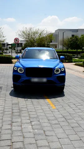 2021 Bentley BENTAYGA — миниатюра 16