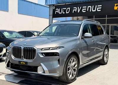 BMW X7 xDrive40i, миниатюра 3