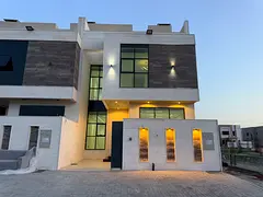 Villa townhouse - VIP FINISHING - Freehold - including registration fees !!