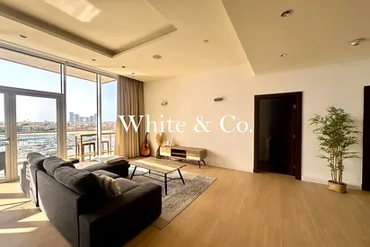 Sea Views | Unfurnished | Vacant April