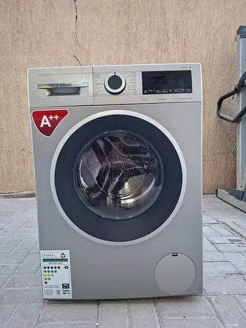 BOSCH 9KG WASHING MACHINE, WORKING PROPERLY