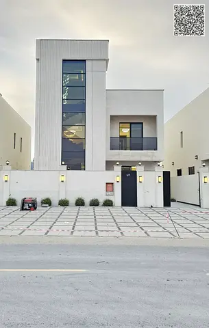 Villa at a bargain price including registration fees - live or invest and generate a strong annual income.