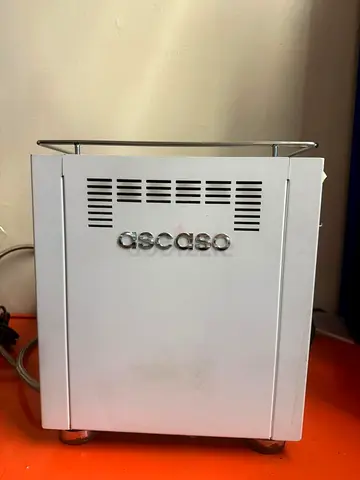 Ascaso compact espresso machine - white (used) with Grinder