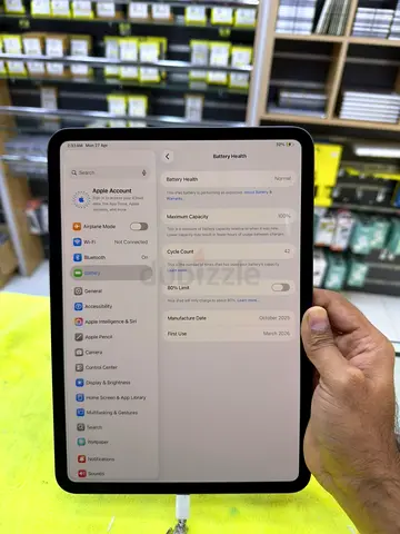 Apple iPad Pro M5 11inch (2025) - Good Battery Health, 256 Gb