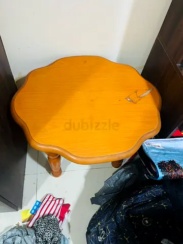 Wooden scalloped edge side table / bedside table - light brown