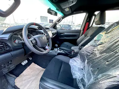 2026 Toyota HILUX 照片 15