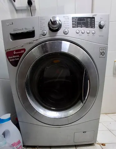 LG Front Load Washing Machine 8kg — Good Working Condition