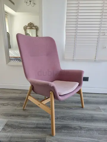 Pink Upholstered Accent Chair with Wooden Legs