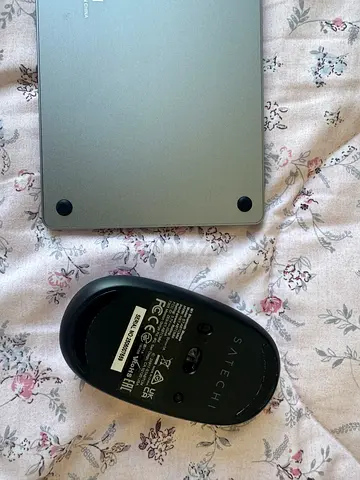 Satechi Wireless Bluetooth Mouse —Great Condition